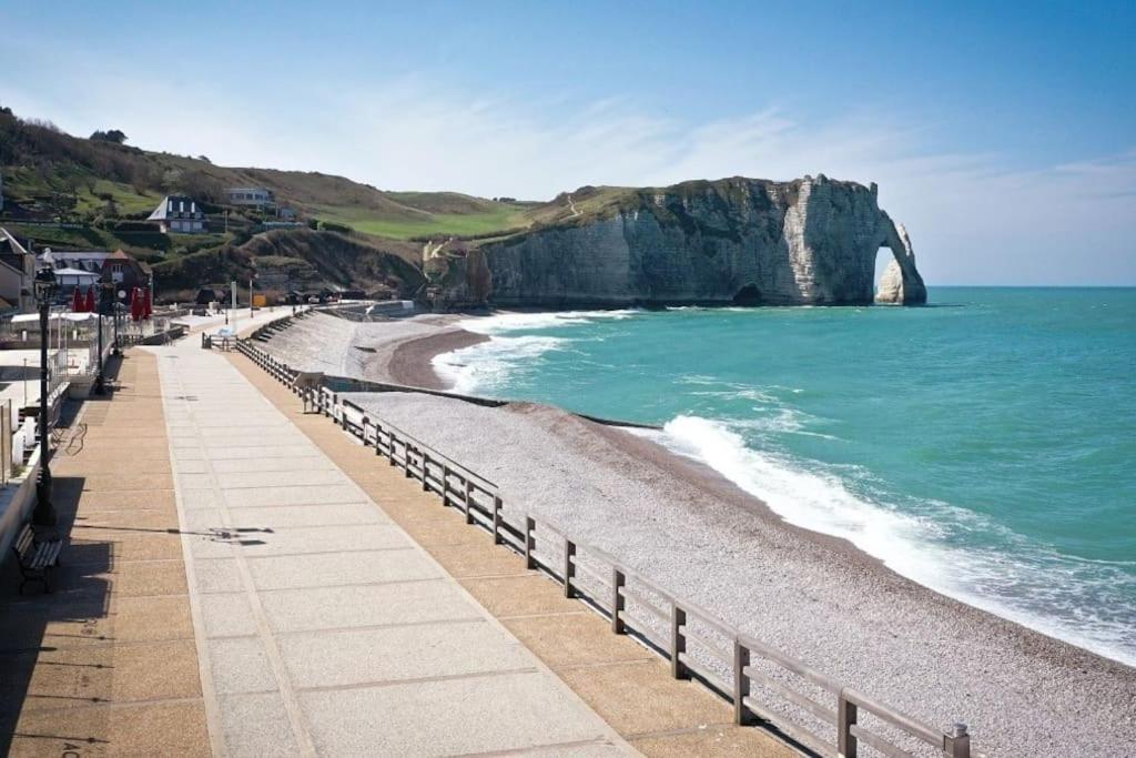 A Deux Pas D'etretat *